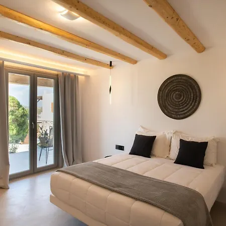 Апартаменты Mykonos Village *