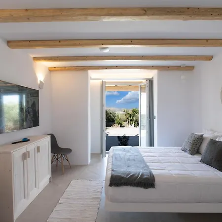 Апартаменты Mykonos Village *