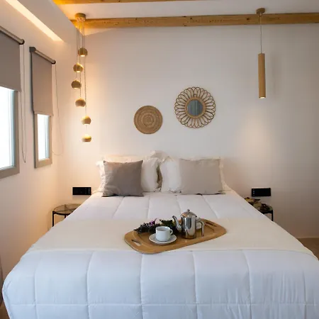 Mykonos Village Апартаменты *