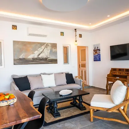 Апартаменты Mykonos Village *