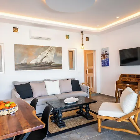 Mykonos Village * אנו מרה